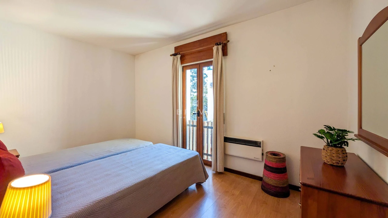 Apartamento T2 para Venda em Quarteira Foto 26