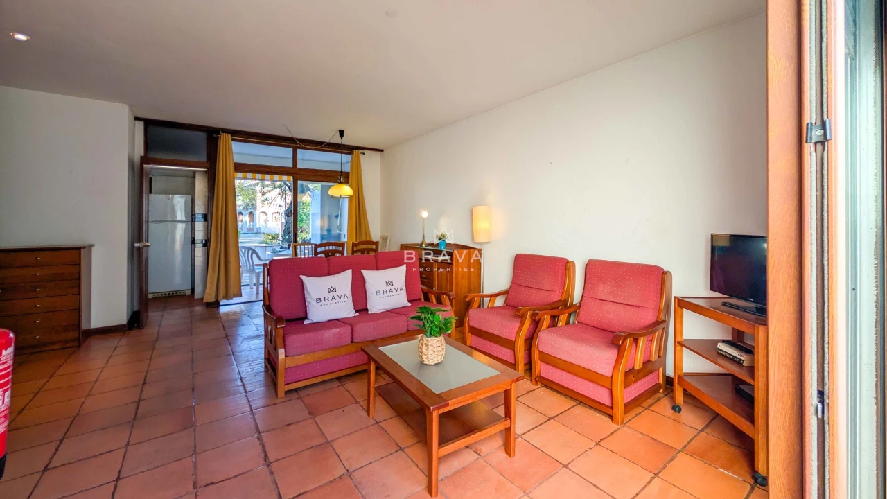 Apartamento T2 para Venda em Quarteira Foto 6