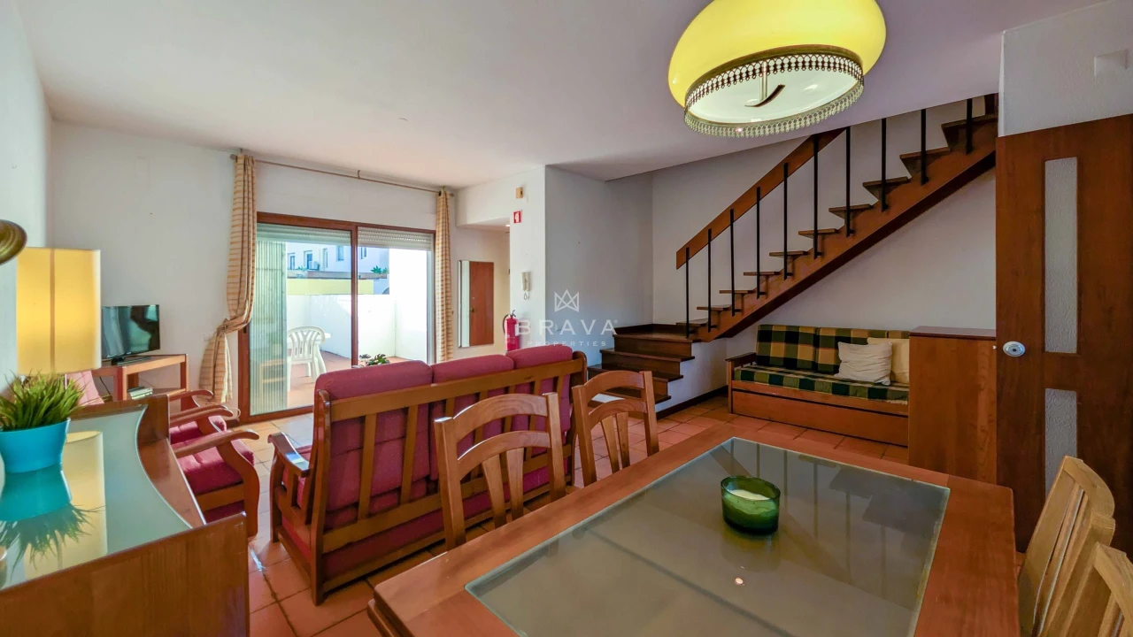 Apartamento T2 para Venda em Quarteira Foto 8