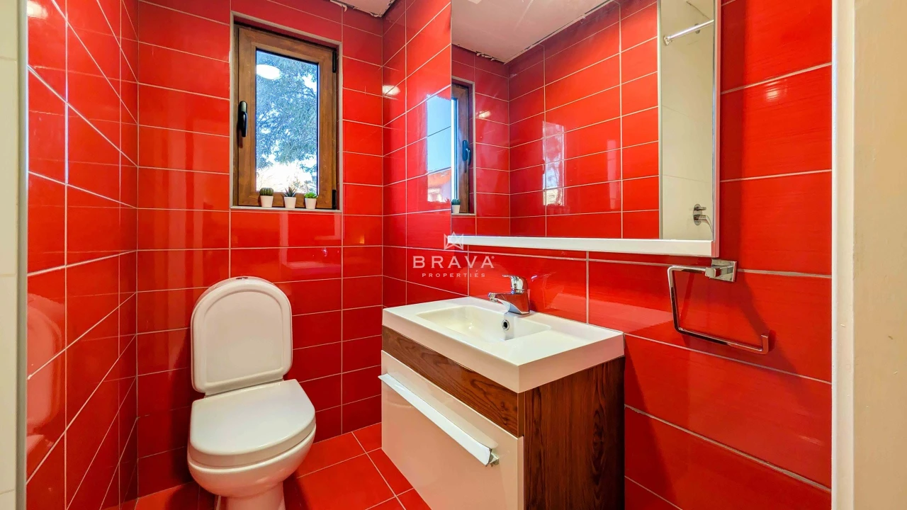 Apartamento T2 para Venda em Quarteira Foto 36