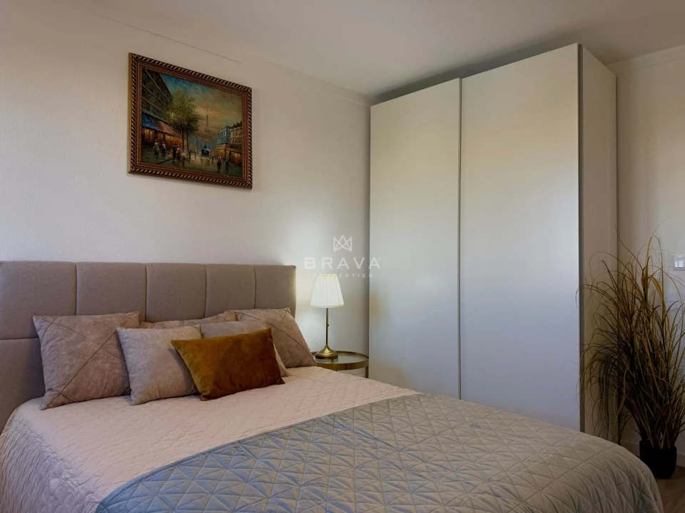 Apartamento T2 para Venda em Quarteira Foto 10