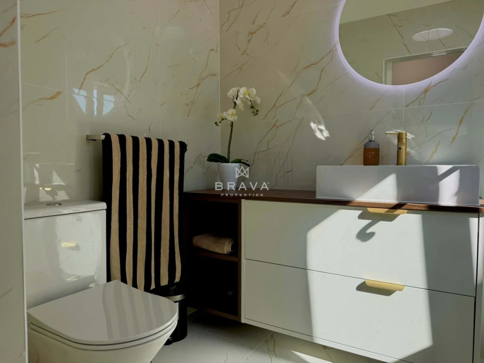 Apartamento T2 para Venda em Quarteira Foto 17