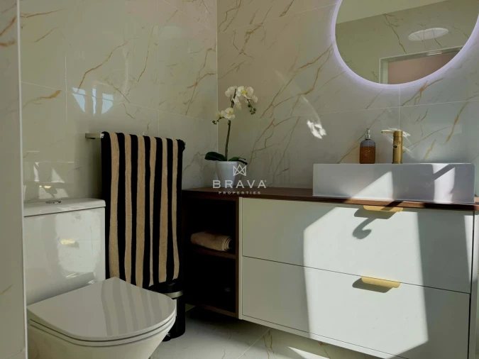 Apartamento T2 para Venda em Quarteira Foto 17