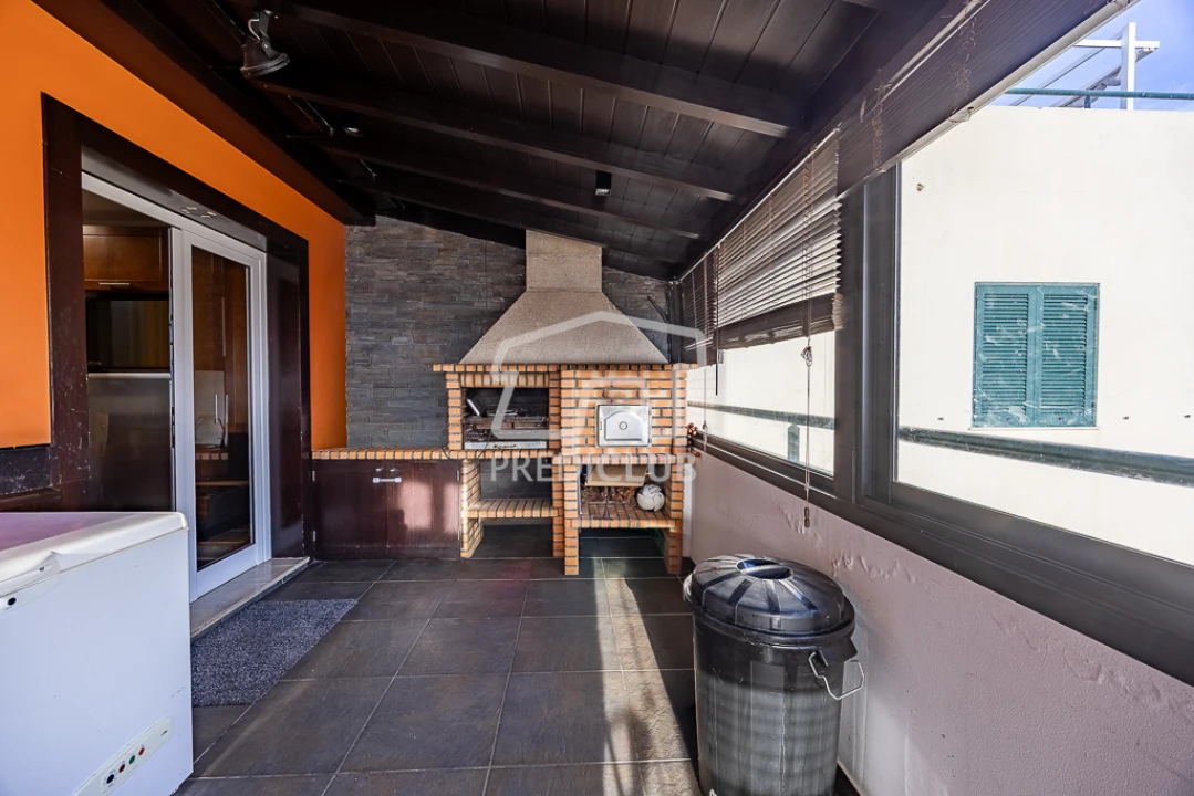 Apartamento T2 para Venda em Caniço Foto 23