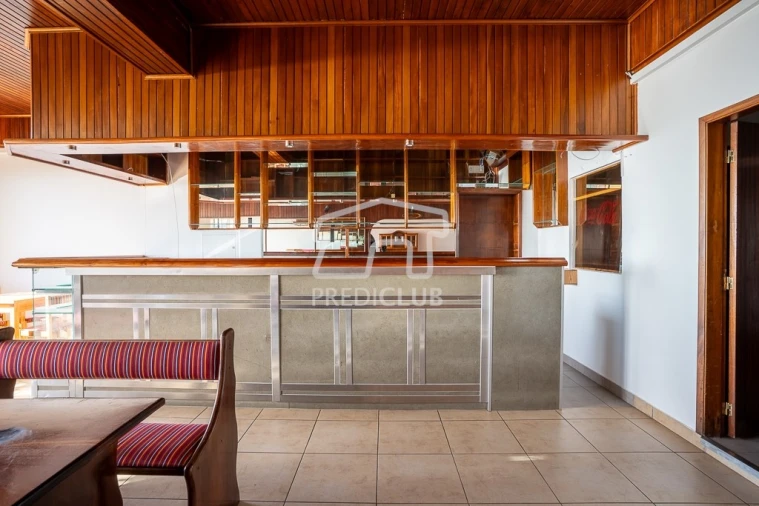 Negócio para Arrendamento em Caniço Foto 8