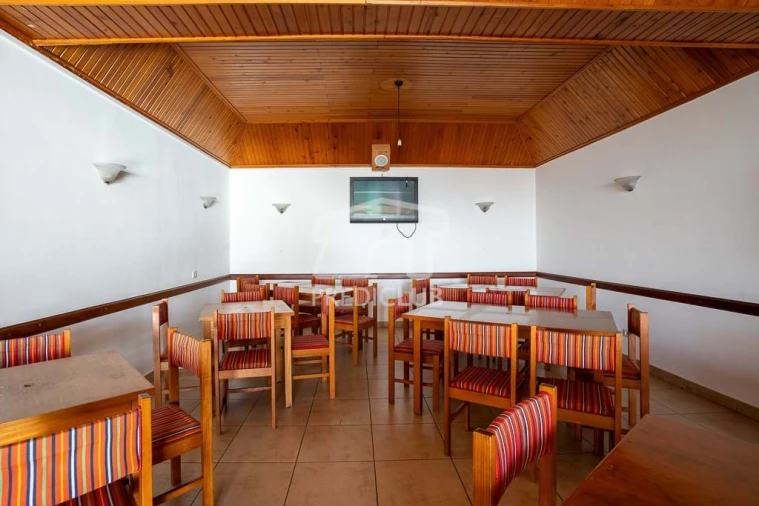 Negócio para Arrendamento em Caniço Foto 7