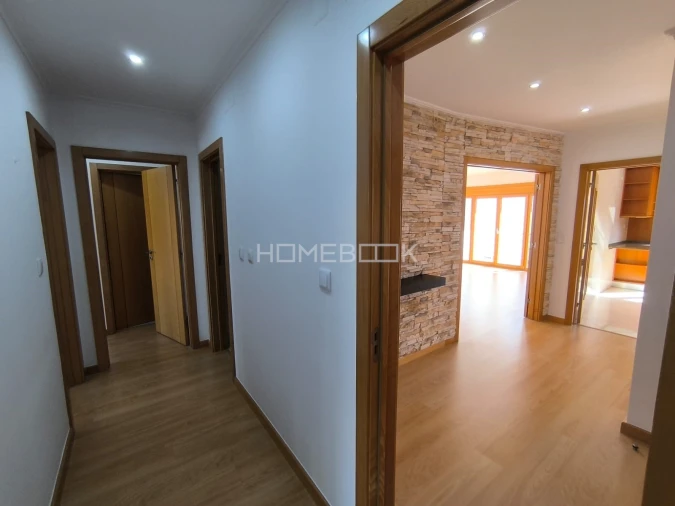 Apartamento T3 para Venda em Odivelas Foto 30