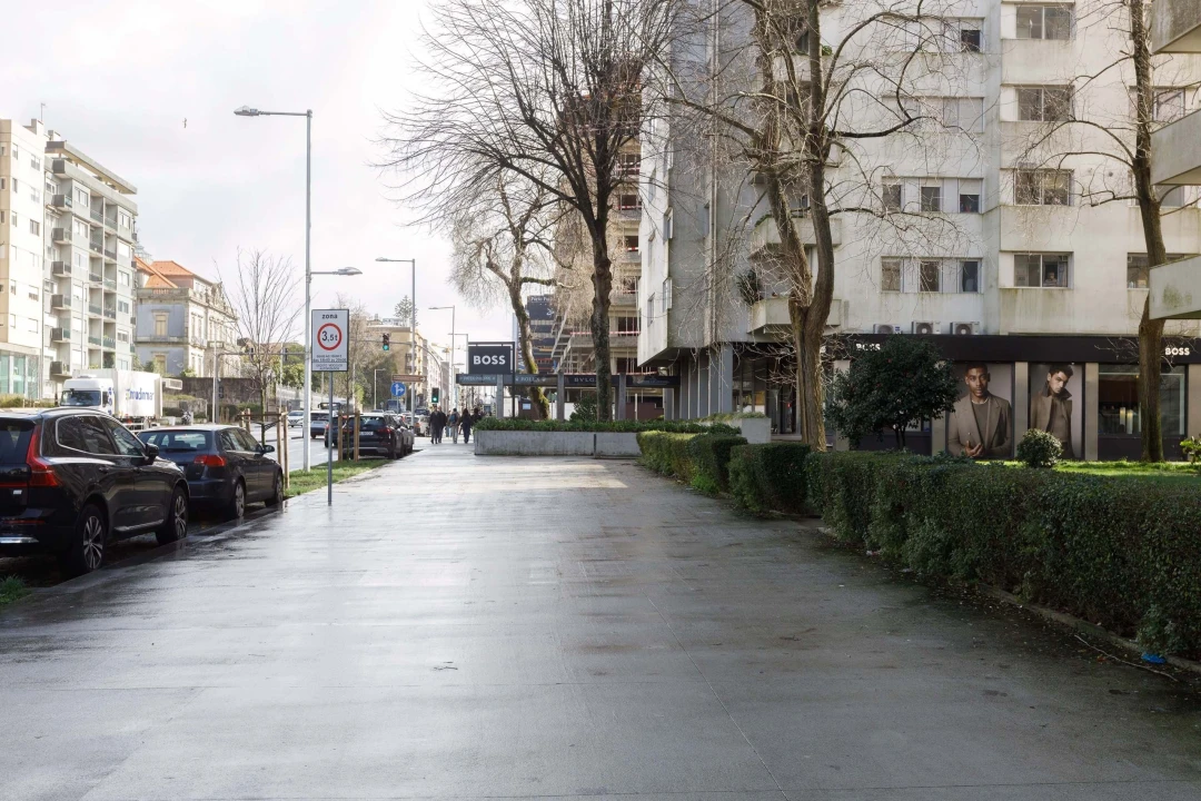 Apartamento T3 para Venda em Lordelo do Ouro e Massarelos Foto 3