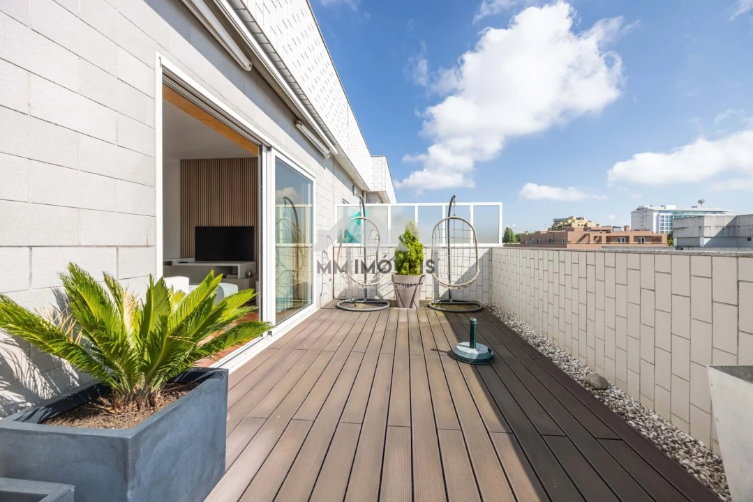 Apartamento T3 para Venda em Ramalde Foto 11