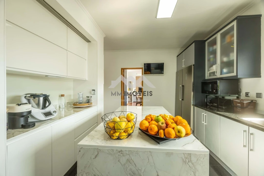 Apartamento T3 para Venda em Ramalde Foto 5