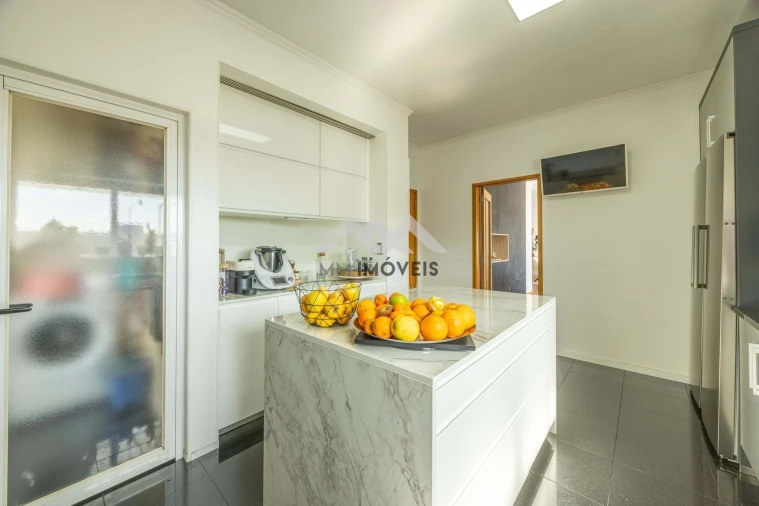 Apartamento T3 para Venda em Ramalde Foto 48