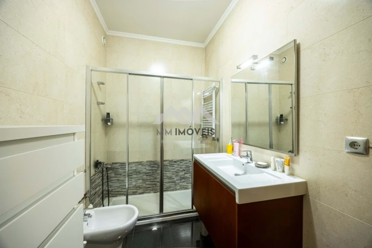 Apartamento T3 para Venda em Ramalde Foto 21