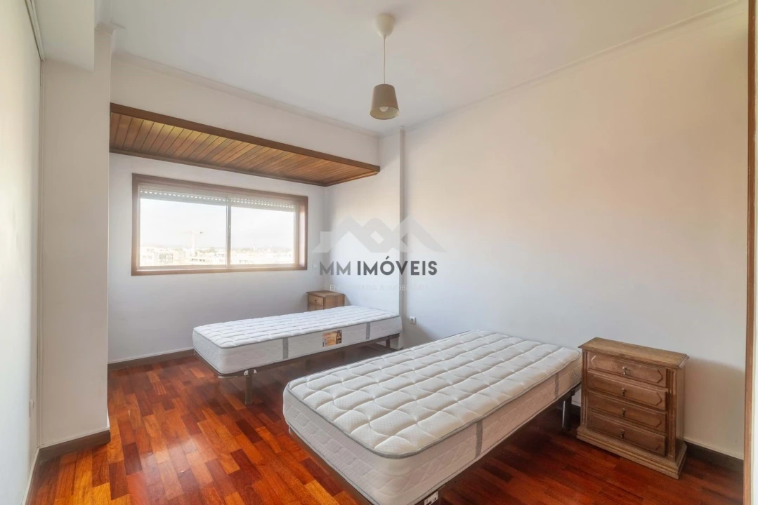 Apartamento T3 para Venda em Cidade da Maia Foto 16