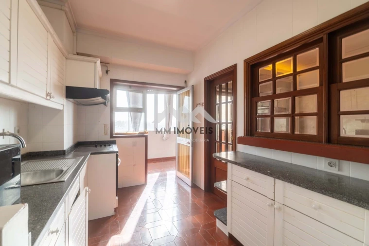 Apartamento T3 para Venda em Cidade da Maia Foto 6