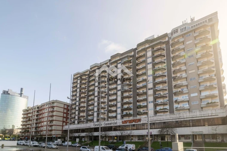 Apartamento T3 para Venda em Cidade da Maia Foto 9