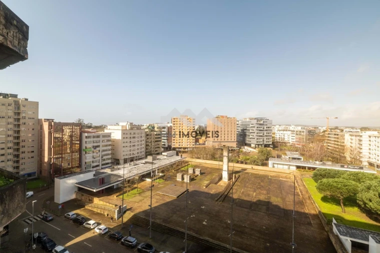 Apartamento T3 para Venda em Cidade da Maia Foto 10