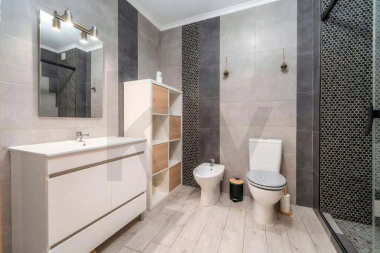 Apartamento T2 para Venda em Olhão Foto 9