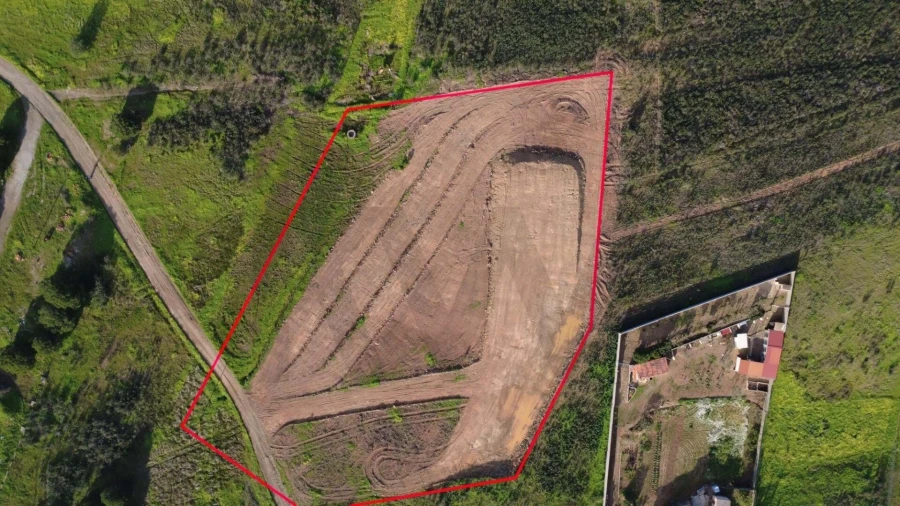 Terreno para Venda em Odeleite Foto 4