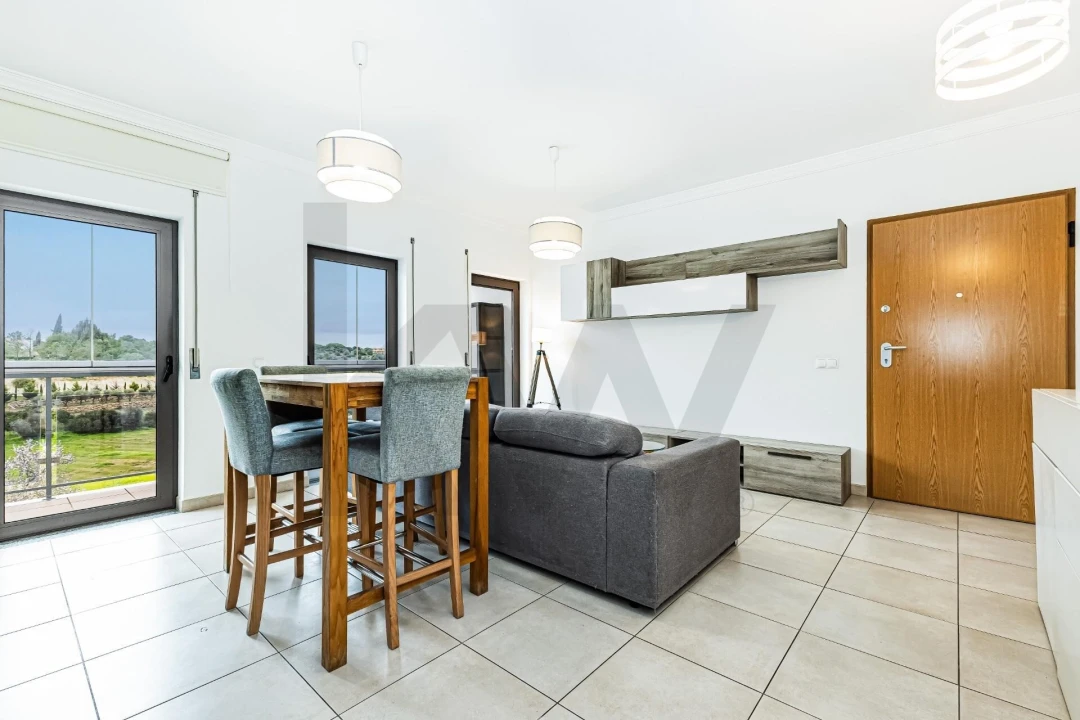 Apartamento T2 para Venda em Porches Foto 3