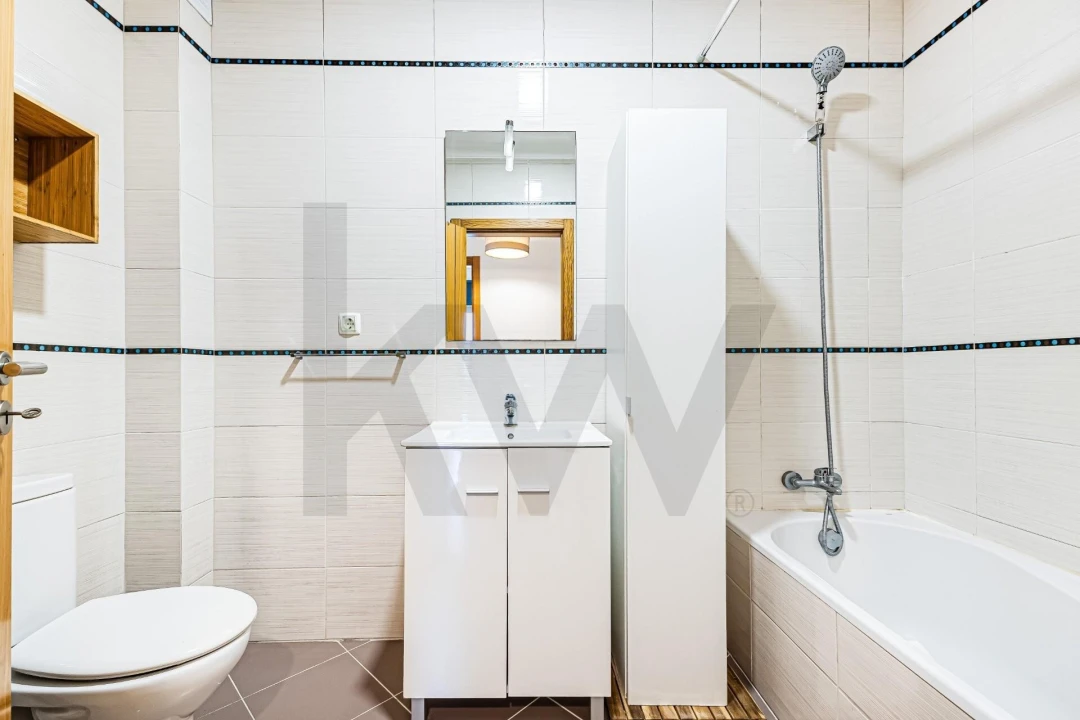 Apartamento T2 para Venda em Porches Foto 7