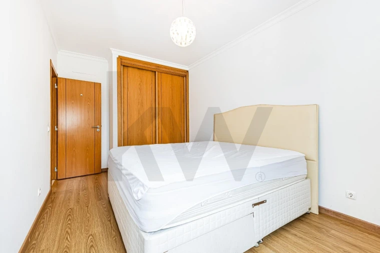 Apartamento T2 para Venda em Porches Foto 10