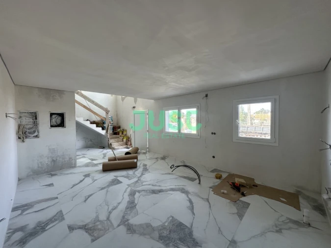 Moradia T3 para Venda em Fernao Ferro Foto 4