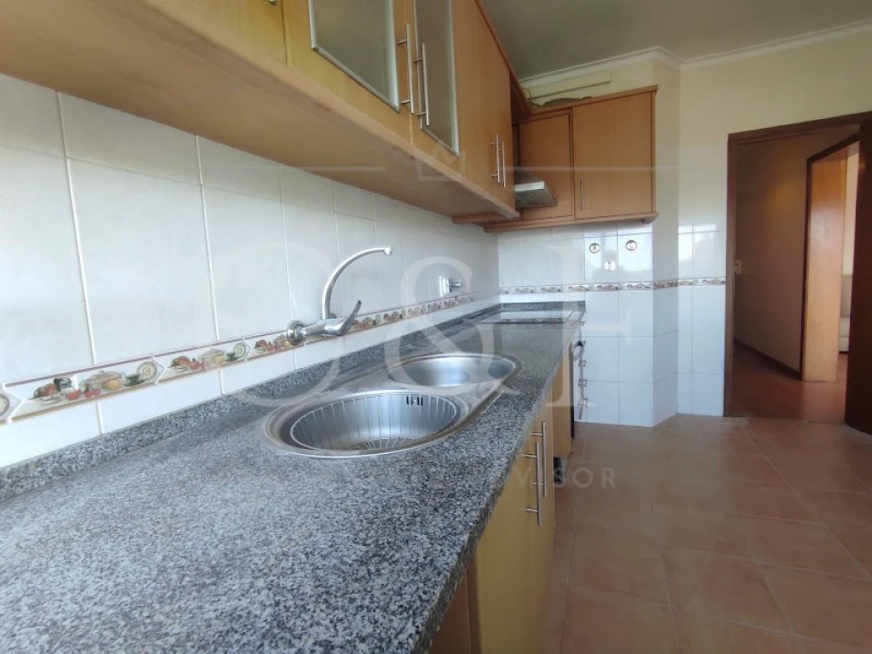 Apartamento T2 para Venda em Queluz e Belas Foto 10