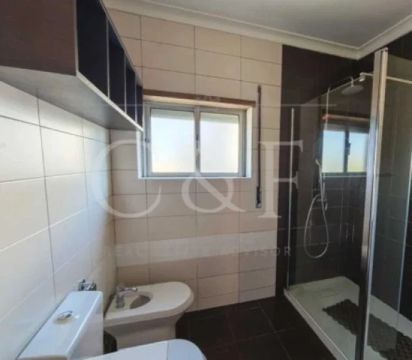 Apartamento T2 para Venda em Queluz e Belas Foto 16