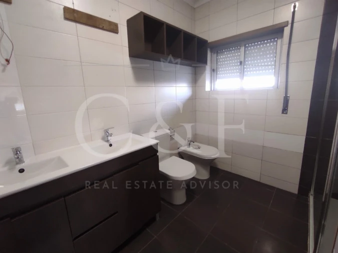 Apartamento T2 para Venda em Queluz e Belas Foto 17