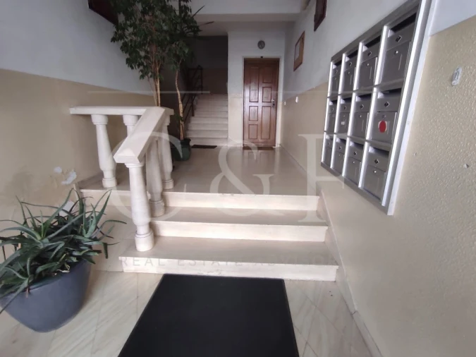 Apartamento T2 para Venda em Queluz e Belas Foto 22