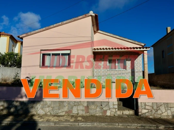 Moradia T2 para Venda em Silveira