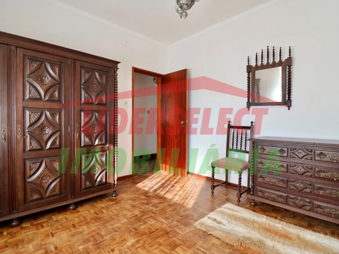 Moradia T2 para Venda em Silveira Foto 7