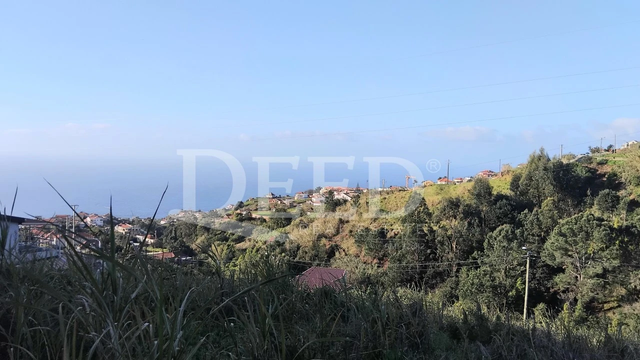 Terreno para Venda em Canhas Foto 4