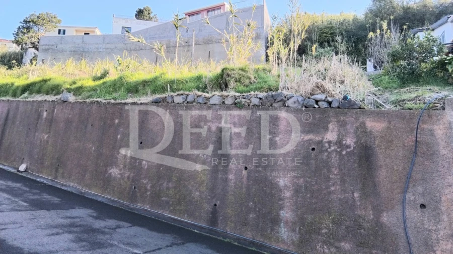 Terreno para Venda em Canhas Foto 3