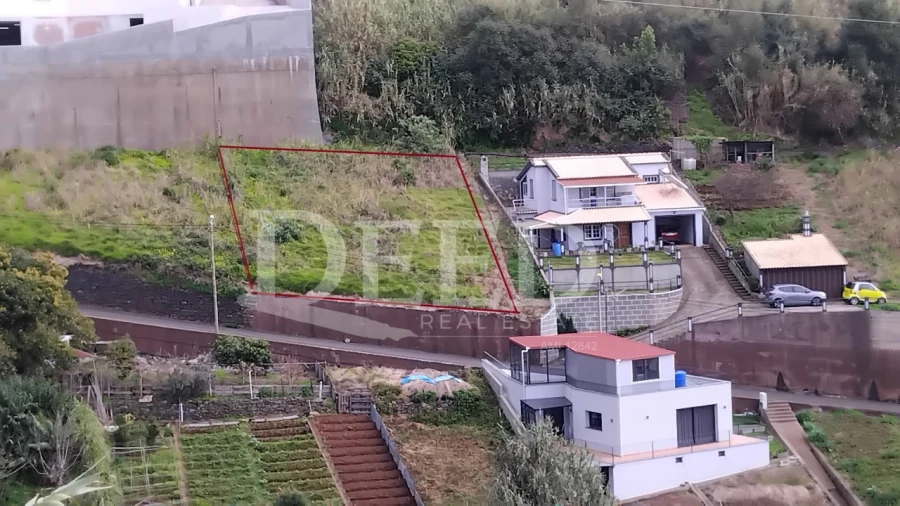 Terreno para Venda em Canhas