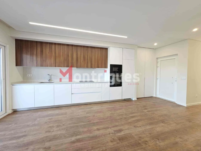 Apartamento T3 para Venda em Montijo e Afonsoeiro Foto 4