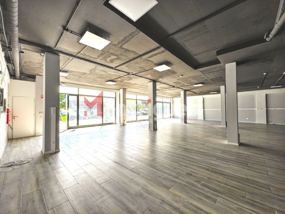 Loja para Arrendamento em Moscavide e Portela Foto 3