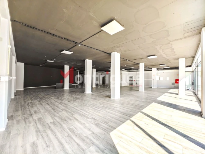 Loja para Arrendamento em Moscavide e Portela Foto 2