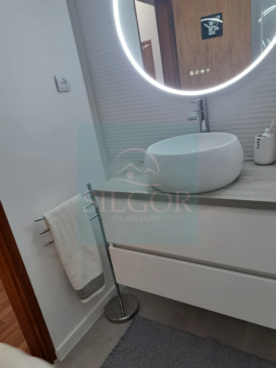 Apartamento T2 para Venda em Alto do Seixalinho, Santo André e Verderena Foto 15