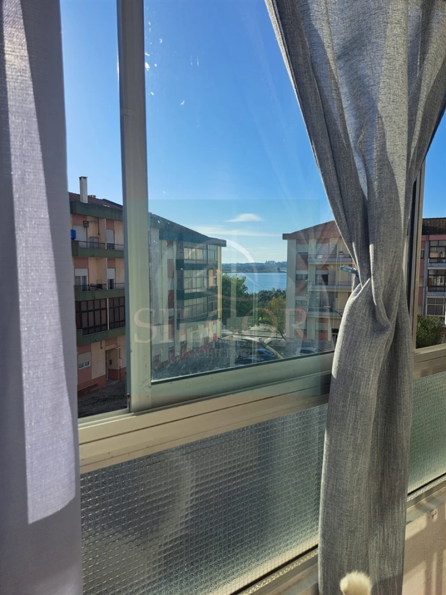 Apartamento T2 para Venda em Alto do Seixalinho, Santo André e Verderena Foto 8