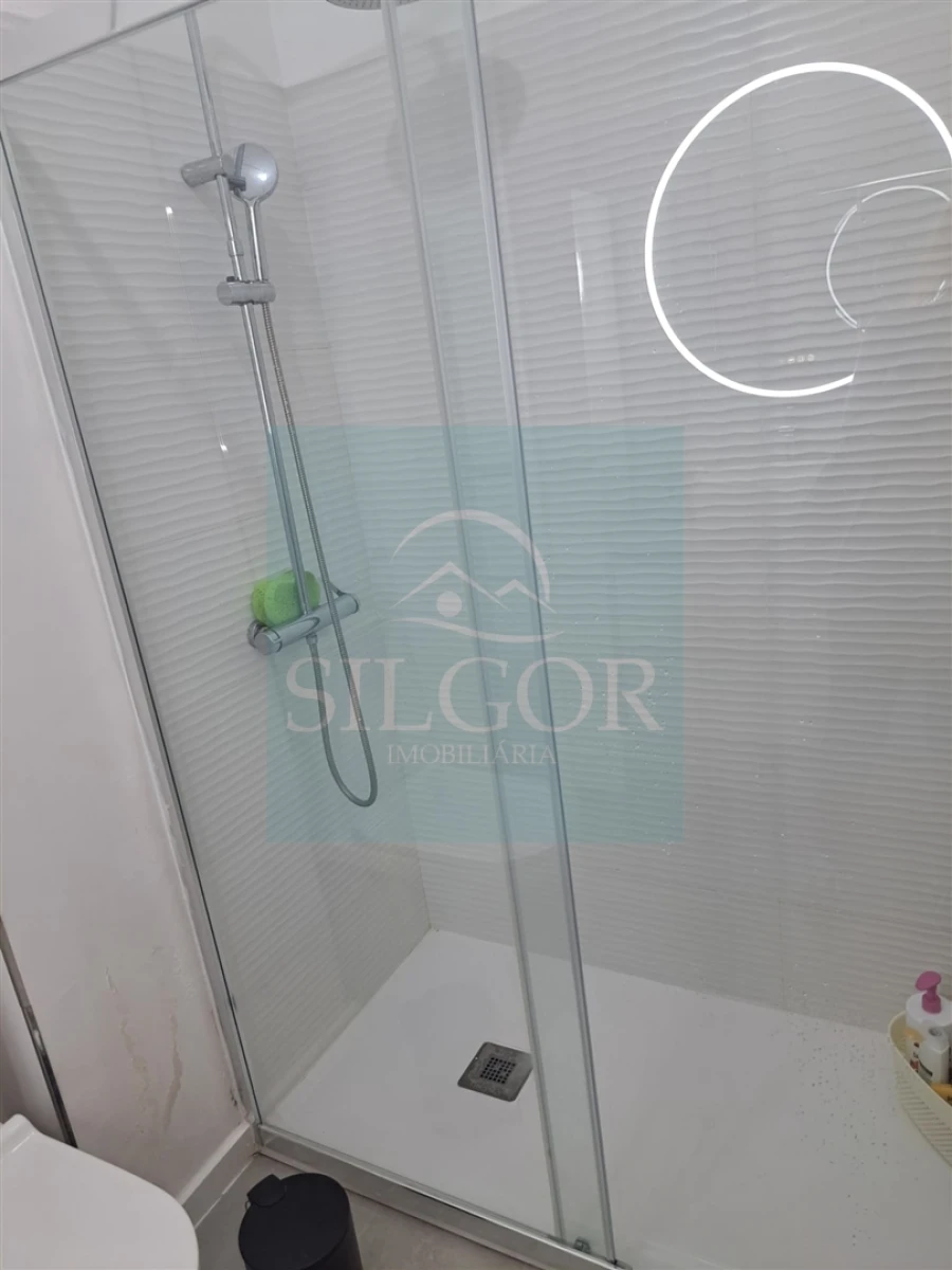 Apartamento T2 para Venda em Alto do Seixalinho, Santo André e Verderena Foto 6