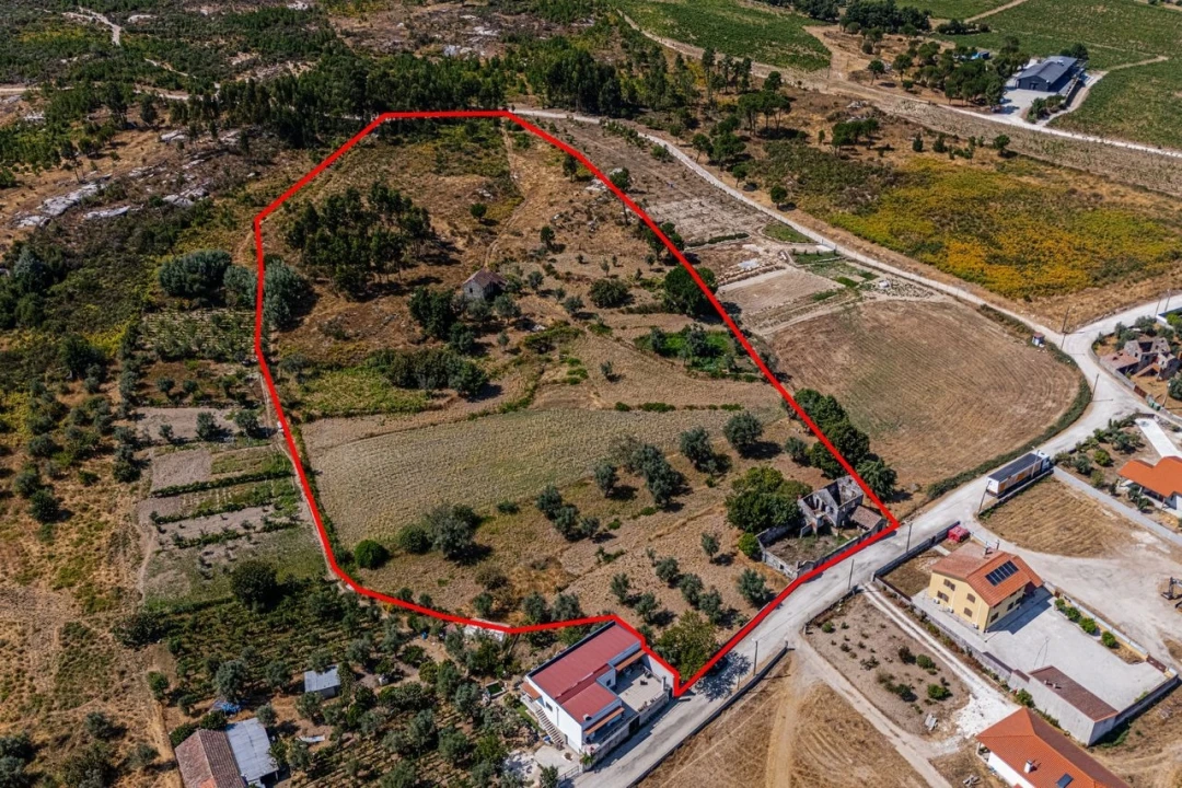 Moradia T4 para Venda em Moimenta de Maceira Dão e Lobelhe do Mato Foto 5