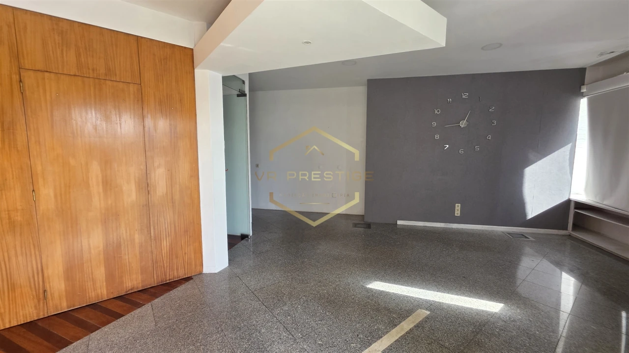 Loja para Venda em Aver-O-Mar, Amorim e Terroso Foto 2