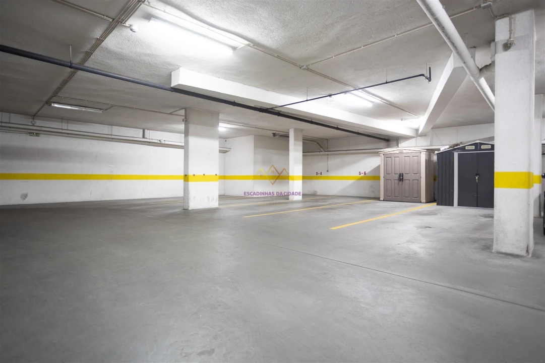 Apartamento T3 para Venda em Odivelas Foto 16