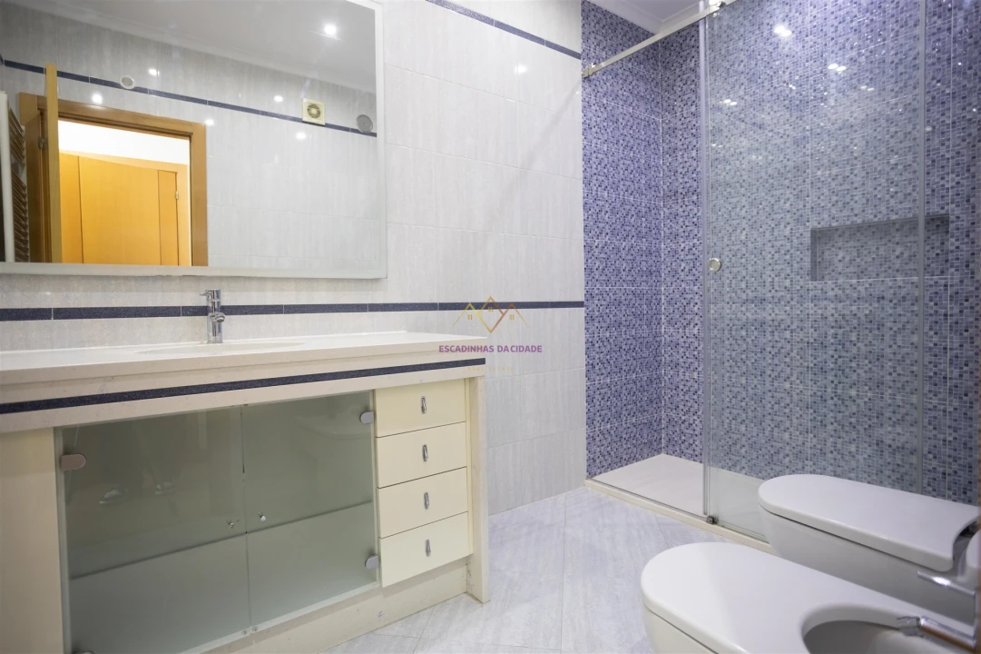 Apartamento T3 para Venda em Odivelas Foto 15