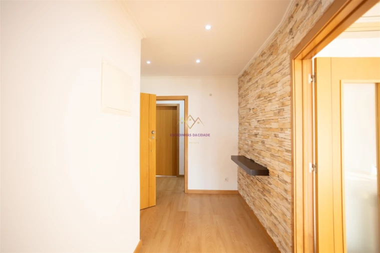 Apartamento T3 para Venda em Odivelas Foto 7