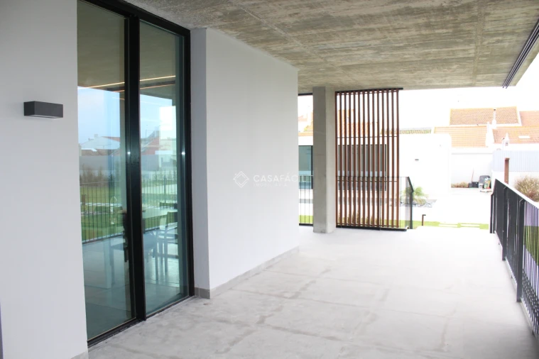 Apartamento T1 para Arrendamento em Alcochete Foto 8