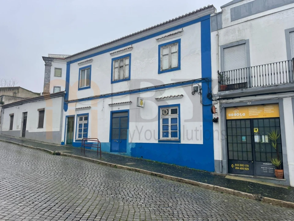 Prédio para Venda em Beja (Salvador e Santa Maria da Feira) Foto 1