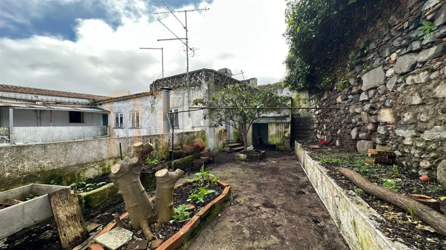 Prédio para Venda em Beja (Salvador e Santa Maria da Feira) Foto 13