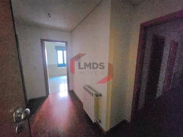 Apartamento T2 para Venda em Oliveira do Douro